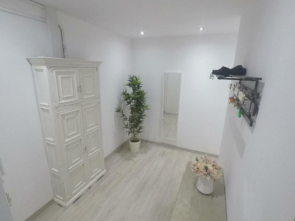 Your Home - Sagrada Familia Apartment Barcelona Exterior foto